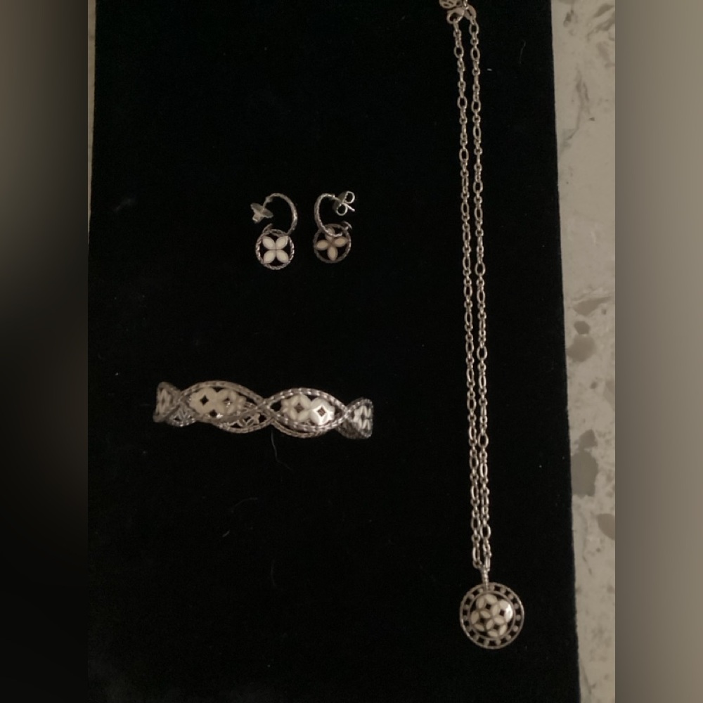 John Hardy Kawung jewelry set - earrings bracelet and necklace